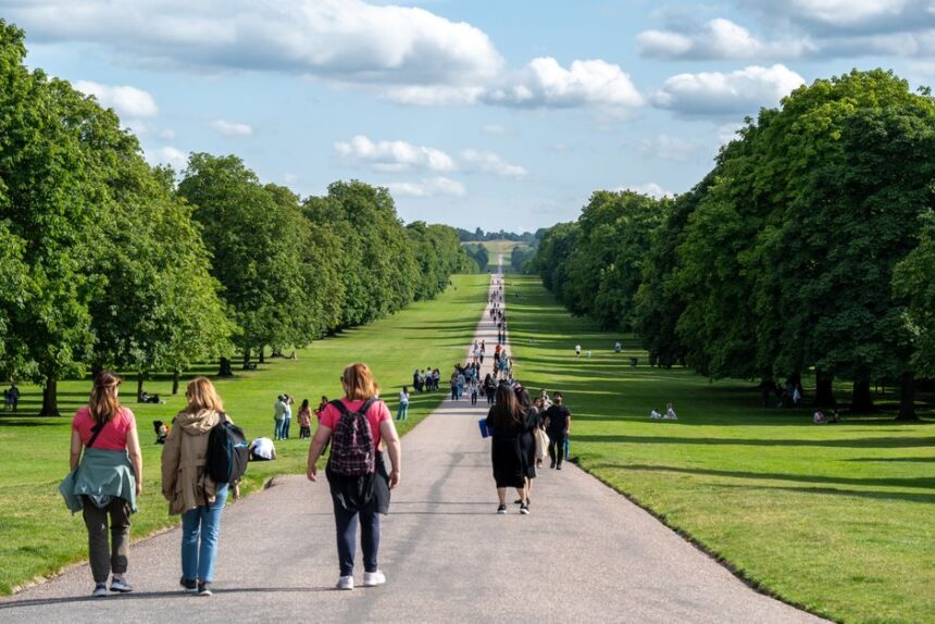 Why Walking Clubs Became Popular in Victorian Britain