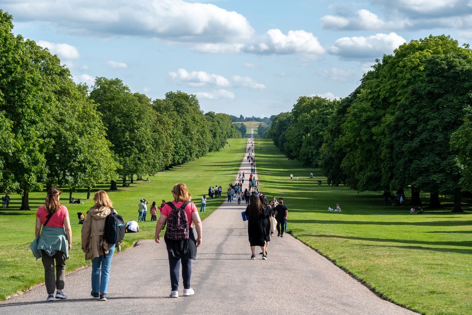 Why Walking Clubs Became Popular in Victorian Britain